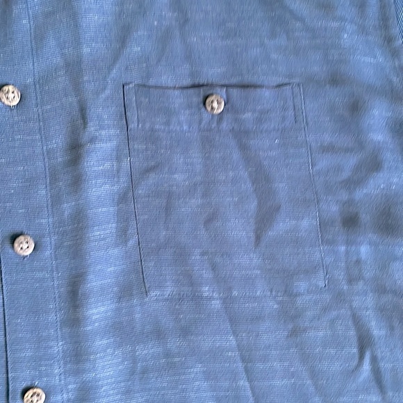 Windham Pointe Short Sleeved Button Down Men”s Shirt - Picture 3 of 4
